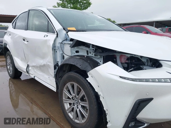 2021 Lexus NX 300 z VIN JTJDARBZ6M2200029, wystawiony jako IAAI lot #42465329 z przebiegiem 20 441 mil mil oraz . Historia ofert i sprzedaży dostępna na DreamBid. Obrazek 6.