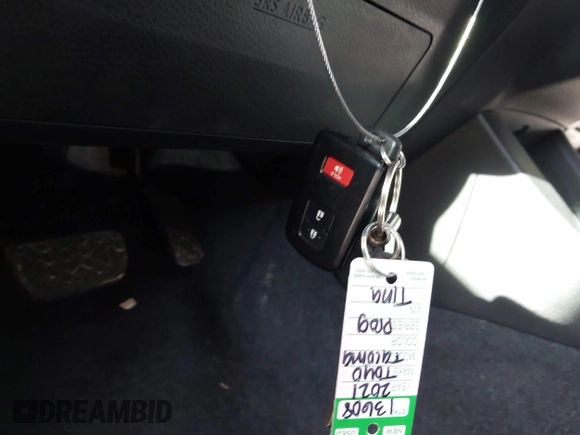 2021 Toyota Tacoma SR5 with VIN 5TFAZ5CN4MX113669, listed as a IAAI auction lot 42468007 with 29,368 mi miles and . Bid and sale history available at DreamBid. Image 11.