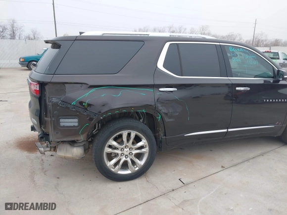 2018 Chevrolet Traverse High Country with VIN 1GNEVKKW6JJ195092, listed as a IAAI auction lot 41650118 with 92,021 mi miles. Bid and sale history available at carsss.com. Image 6.