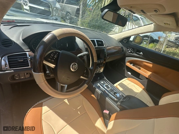 2012 Jaguar XK with VIN SAJWA4FB1CLB46292, listed as a Copart auction lot 49501055 with NaN miles and Clean Title. Bid and sale history available at carsss.com. Image 9.