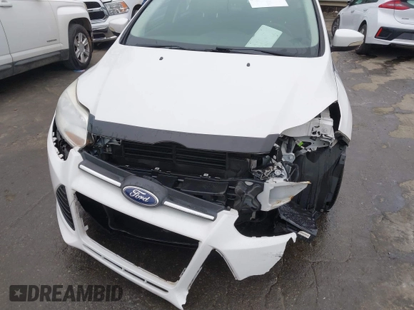 2014 Ford Focus SE with VIN 1FADP3K28EL386918, listed as a IAAI auction lot 41620107 with 118,098 mi miles and . Bid and sale history available at DreamBid. Image 6.