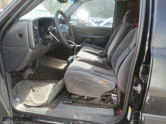 2007 Chevrolet Silverado 1500 Classic LS with VIN 2GCEC13V571173795, listed as a Copart auction lot 88758975 with 243,895 mi miles and Salvage Title. Bid and sale history available at carsss.com. Image 7.