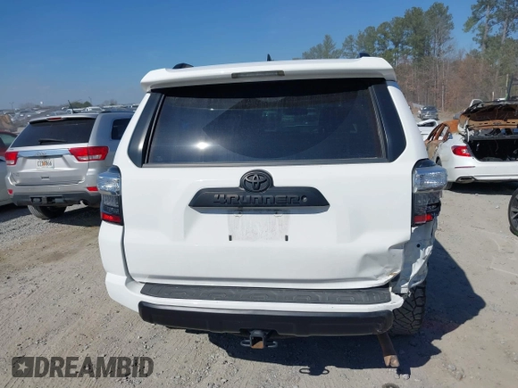 2018 Toyota 4Runner SR5 with VIN JTEBU5JR7J5499547, listed as a IAAI auction lot 41617120 with 97,668 mi miles. Bid and sale history available at carsss.com. Image 16.