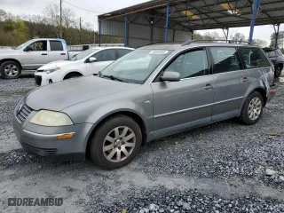 2002 Volkswagen Passat GLS with VIN WVWVD63B82E377059, listed as a Copart auction lot 49886895 with 181,862 mi miles and Salvage Title. Bid and sale history available at carsss.com. Image 1.