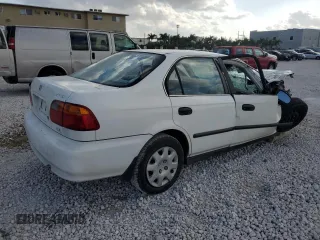 2000 Honda Civic LX with VIN 1HGEJ6679YL038705, listed as a Copart auction lot 47835195 with 135,063 mi miles and Non Repairable. Bid and sale history available at carsss.com. Image 3.