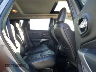 2017 Jeep Cherokee Overland with VIN 1C4PJMJS5HW665021, listed as a Copart auction lot 50872945 with 98,502 mi miles and Salvage Title. Bid and sale history available at carsss.com. Image 11.