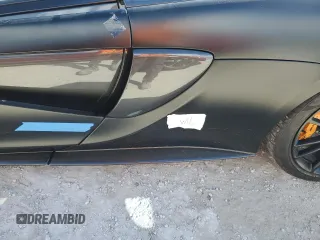 2018 McLaren 570S z VIN SBM13DAA6JW005283, wystawiony jako Copart lot #78213344 z przebiegiem Nie podano mil oraz Nie do naprawy. Historia ofert i sprzedaży dostępna na DreamBid. Obrazek 12.