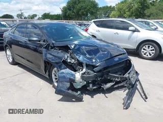 2020 Ford Fusion SE with VIN 3FA6P0HD7LR135533, listed as a IAAI auction lot 42232911 with 50,965 mi miles and . Bid and sale history available at DreamBid. Image 1.