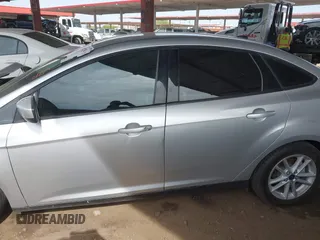2018 Ford Focus SE with VIN 1FADP3FE7JL271029, listed as a IAAI auction lot 41922961 with 86,578 mi miles. Bid and sale history available at carsss.com. Image 13.