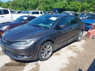 2015 Chrysler 200 S with VIN 1C3CCCBG2FN522354, listed as a IAAI auction lot 42101597 with 147,837 mi miles. Bid and sale history available at carsss.com. Image 2.