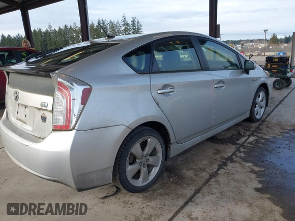 2013 Toyota Prius One with VIN JTDKN3DU0D5652649, listed as a IAAI auction lot 41631923 with 154,323 mi miles and . Bid and sale history available at DreamBid. Image 4.
