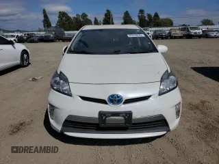 2012 Toyota Prius with VIN JTDKN3DP8C3004903, listed as a Copart auction lot 53316975 with 111,506 mi miles and Clean Title. Bid and sale history available at DreamBid. Image 5.