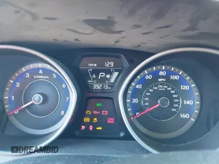 2014 Hyundai Elantra z VIN KMHDH6AH0EU027924, wystawiony jako IAAI lot #41646158 z przebiegiem 39 213 mil mil oraz . Historia ofert i sprzedaży dostępna na DreamBid. Obrazek 7.