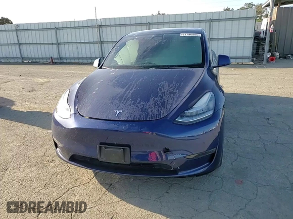 2022 Tesla Model Y Long Range z VIN 7SAYGDEE4NF408202, wystawiony jako Copart lot #51790905 z przebiegiem 43 509 mil mil oraz Szkody całkowita. Historia ofert i sprzedaży dostępna na DreamBid. Obrazek 10.