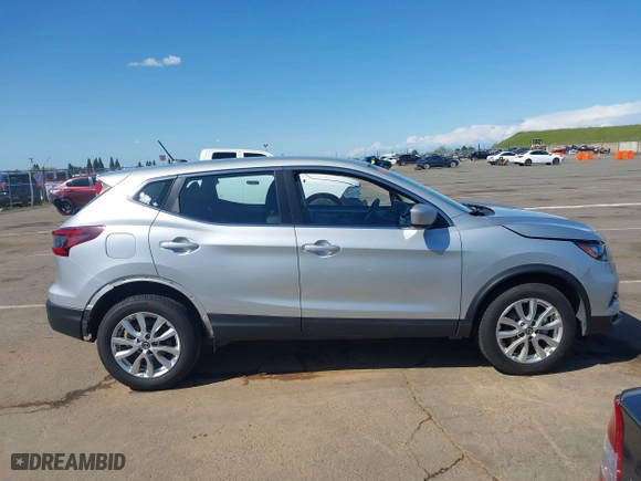2021 Nissan Rogue Sport S with VIN JN1BJ1AV5MW568661, listed as a IAAI auction lot 41963229 with 64,221 mi miles. Bid and sale history available at carsss.com. Image 14.