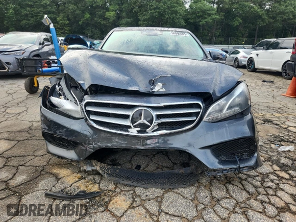 2014 Mercedes-Benz E 350 Sport with VIN WDDHF5KBXEA872156, listed as a Copart auction lot 60892695 with 166,555 mi miles and Salvage title. Bid and sale history available at DreamBid. Image 5.