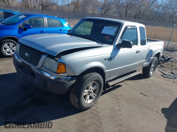 2002 Ford Ranger XL Fleet with VIN 1FTZR45E02PB52573, listed as a IAAI auction lot 41828913 with 221,377 mi miles. Bid and sale history available at carsss.com. Image 17.