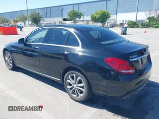 2015 Mercedes-Benz C 300 Luxury with VIN 55SWF4KB2FU047571, listed as a IAAI auction lot 42201288 with 124,678 mi miles and . Bid and sale history available at carsss.com. Image 3.