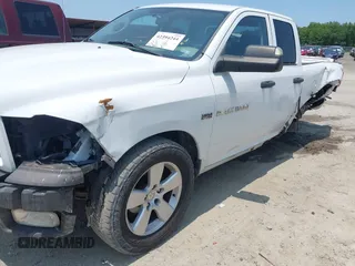 2012 Ram 1500 Express z VIN 1C6RD7FT4CS134208, wystawiony jako IAAI lot #42394244 z przebiegiem 237 895 mil mil oraz . Historia ofert i sprzedaży dostępna na DreamBid. Obrazek 21.