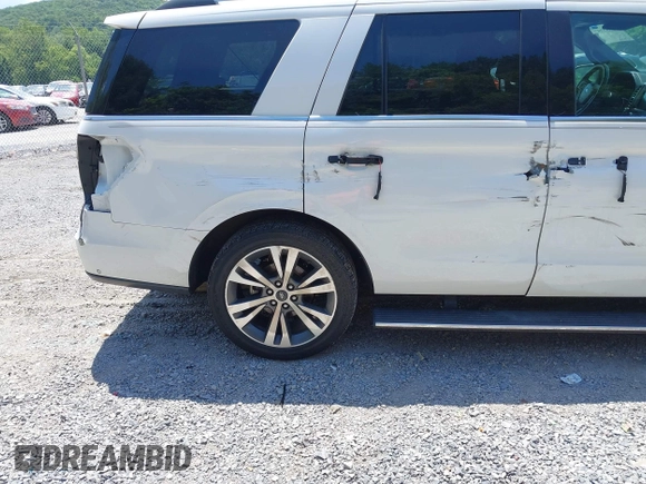 2020 Ford Expedition Limited with VIN 1FMJU1KTXLEA74860, listed as a IAAI auction lot 42557757 with 107,538 mi miles and . Bid and sale history available at DreamBid. Image 18.