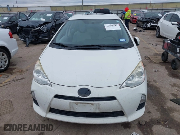 2014 Toyota Prius One with VIN JTDKDTB32E1084491, listed as a IAAI auction lot 41293744 with 132,110 mi miles and . Bid and sale history available at DreamBid. Image 12.