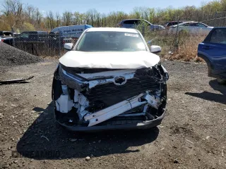 2023 Toyota RAV4 LE z VIN 2T3G1RFV6PC329344, wystawiony jako Copart lot #52164075 z przebiegiem Nie podano mil oraz Szkoda całkowita • Salvage title. Historia ofert i sprzedaży dostępna na DreamBid. Obrazek 5.