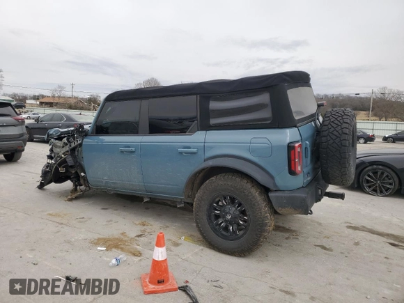 2021 Ford Bronco with VIN 1FMEE5DP3MLB01982, listed as a Copart auction lot 48349085 with 91,060 mi miles and Salvage Title. Bid and sale history available at DreamBid. Image 2.