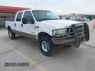 2002 Ford Super Duty F-250 XL with VIN 1FTNW21F52ED46120, listed as a IAAI auction lot 41681768 with 242,053 mi miles. Bid and sale history available at carsss.com. Image 1.