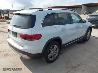 2020 Mercedes-Benz GLB with VIN W1N4M4GB8LW033312, listed as a IAAI auction lot 41488575 with 108,682 mi miles. Bid and sale history available at carsss.com. Image 4.