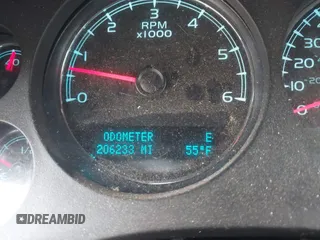 2010 Chevrolet Tahoe LT z VIN 1GNMCBE39AR148868, wystawiony jako IAAI lot #42378981 z przebiegiem 206 233 mil mil oraz . Historia ofert i sprzedaży dostępna na DreamBid. Obrazek 15.