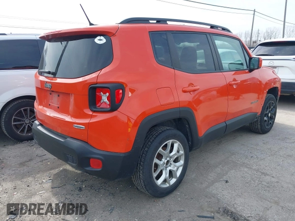 2017 Jeep Renegade Altitude z VIN ZACCJBBB5HPG34172, wystawiony jako IAAI lot #41790112 z przebiegiem 92 148 mil mil oraz . Historia ofert i sprzedaży dostępna na DreamBid. Obrazek 4.