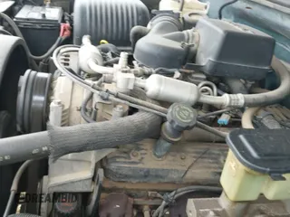1997 Chevrolet Silverado 1500 с VIN 2GCEC19M5V1103547, выставлен на аукционе IAAI как лот 43069638 с пробегом 127 486 миль миль и . История ставок и продаж доступна на DreamBid. Изображение 19.