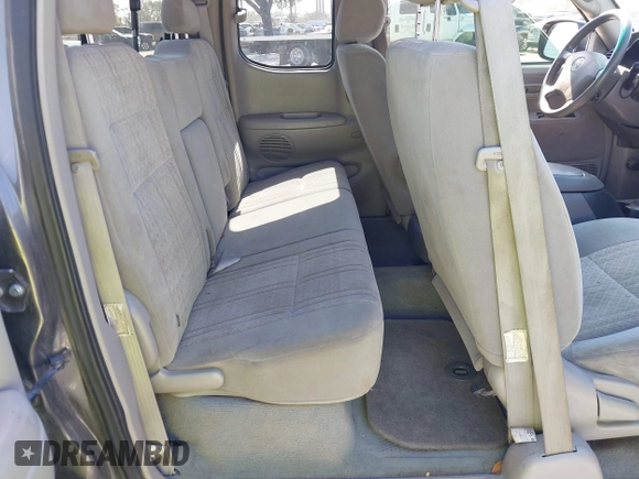 2003 Toyota Tundra SR5 with VIN 5TBBT44183S405902, listed as a IAAI auction lot 41704999 with 220,777 mi miles and . Bid and sale history available at DreamBid. Image 8.
