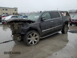 2017 Cadillac Escalade ESV Luxury z VIN 1GYS4HKJ0HR236800, wystawiony jako Copart lot #42726635 z przebiegiem Nie podano mil oraz Szkoda całkowita • Salvage title. Historia ofert i sprzedaży dostępna na DreamBid. Obrazek 1.