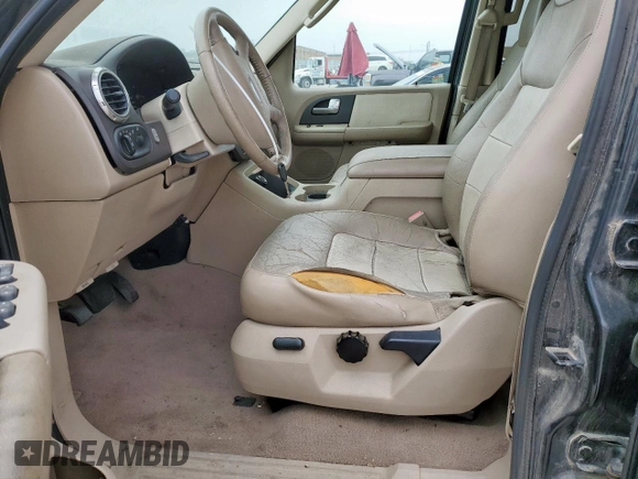 2004 Ford Expedition Eddie Bauer z VIN 1FMPU17L24LB21282, wystawiony jako Copart lot #47621325 z przebiegiem 206 534 mil mil oraz Czysty tytuł • Clean title. Historia ofert i sprzedaży dostępna na DreamBid. Obrazek 7.