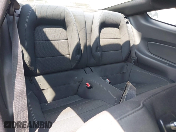 2016 Ford Mustang V6 with VIN 1FA6P8AM6G5263781, listed as a IAAI auction lot 42375721 with 91,519 mi miles and . Bid and sale history available at DreamBid. Image 8.