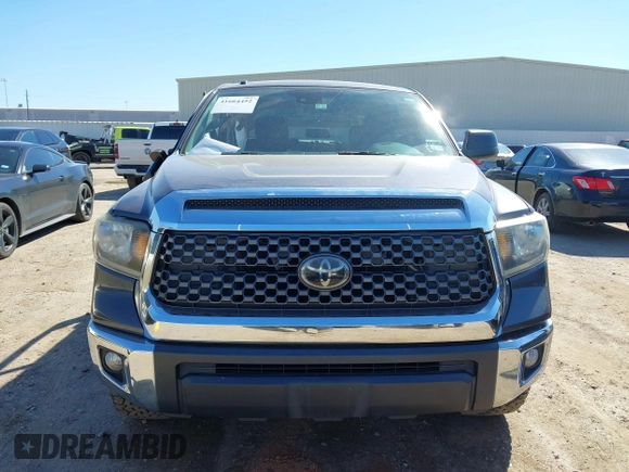 2018 Toyota Tundra 2WD SR5 with VIN 5TFEM5F14JX133862, listed as a IAAI auction lot 41664452 with 91,687 mi miles. Bid and sale history available at carsss.com. Image 12.