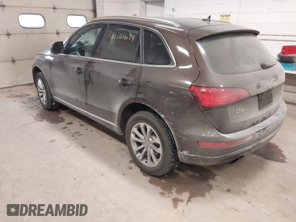 2014 Audi Q5 Premium z VIN WA1CFAFP1EA058507, wystawiony jako IAAI lot #41501694 z przebiegiem 114 181 mil mil oraz . Historia ofert i sprzedaży dostępna na DreamBid. Obrazek 3.