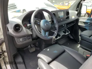 2024 Mercedes-Benz Sprinter with VIN W1Y4NBHY0RT168737, listed as a Copart auction lot 59453224 with 5,717 mi miles and Salvage Title. Bid and sale history available at DreamBid. Image 8.