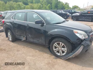 2017 Chevrolet Equinox LS z VIN 2GNALBEK6H1601177, wystawiony jako IAAI lot #42408894 z przebiegiem 79 429 mil mil oraz . Historia ofert i sprzedaży dostępna na DreamBid. Obrazek 1.