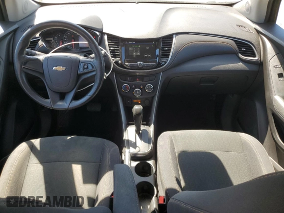 2019 Chevrolet Trax LS with VIN 3GNCJKSB7KL150611, listed as a Copart auction lot 50138525 with 96,873 mi miles and Non Repairable. Bid and sale history available at carsss.com. Image 8.