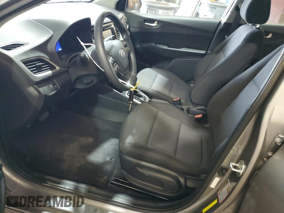 2021 Hyundai Accent SE with VIN 3KPC24A67ME136303, listed as a Copart auction lot 61190995 with 37,620 mi miles and Salvage title. Bid and sale history available at DreamBid. Image 7.