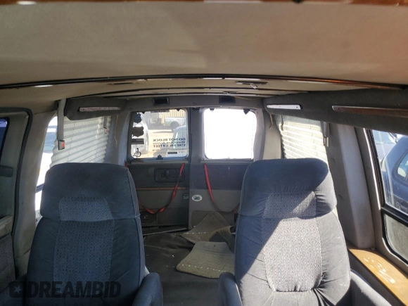 2000 Chevrolet Express Cargo Van w/YF7 with VIN 1GBFG15R8Y1213498, listed as a Copart auction lot 72918044 with 0 mi miles and Salvage Title. Bid and sale history available at carsss.com. Image 10.