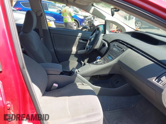 2010 Toyota Prius II with VIN JTDKN3DU9A0200417, listed as a IAAI auction lot 42250790 with 147,470 mi miles and . Bid and sale history available at DreamBid. Image 5.