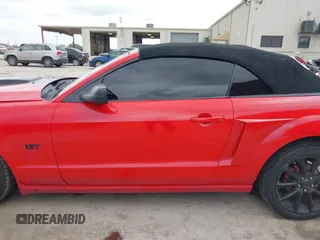 2007 Ford Mustang GT Deluxe с VIN 1ZVHT85H175237646, выставлен на аукционе IAAI как лот 42105476 с пробегом 179 433 миль миль и . История ставок и продаж доступна на DreamBid. Изображение 15.
