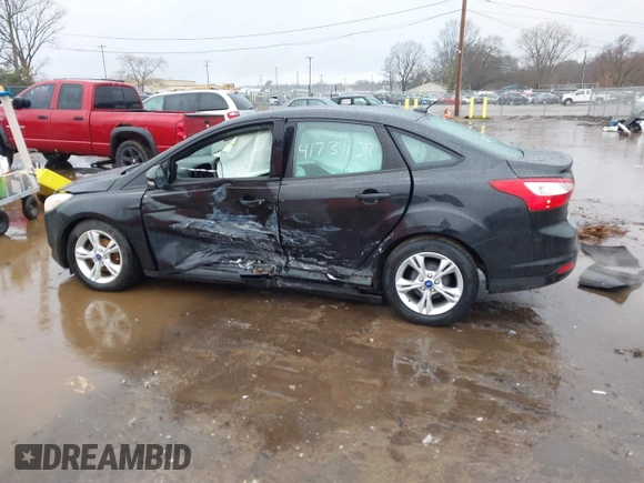 2013 Ford Focus SE with VIN 1FADP3F22DL169261, listed as a IAAI auction lot 41731159 with 149,633 mi miles. Bid and sale history available at carsss.com. Image 14.