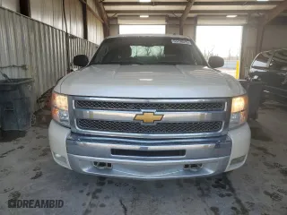 2012 Chevrolet Silverado 1500 LT with VIN 3GCPKSE71CG209368, listed as a Copart auction lot 53738015 with 239,610 mi miles and Clean Title. Bid and sale history available at carsss.com. Image 5.