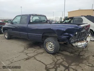 1998 Dodge Ram 1500 with VIN 3B7HC12Y3WG189752, listed as a Copart auction lot 46402395 with 142,629 mi miles and Salvage Title. Bid and sale history available at carsss.com. Image 2.