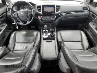 2019 Honda Ridgeline RTL-E with VIN 5FPYK3F74KB039057, listed as a Copart auction lot 57350525 with 105,102 mi miles and Salvage title. Bid and sale history available at DreamBid. Image 8.