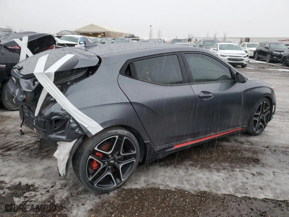 2021 Hyundai Veloster N with VIN KMHT36AHXMU010881, listed as a Copart auction lot 87908305 with 25,683 mi miles and Salvage Title. Bid and sale history available at carsss.com. Image 3.
